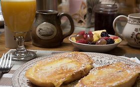 Munro House Bed And Breakfast